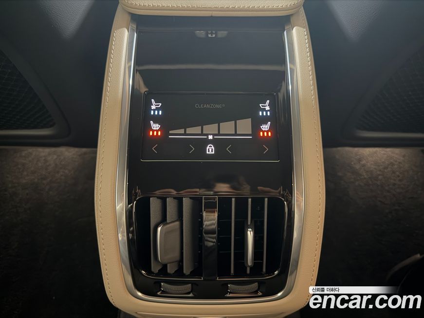 Volvo S90 2026