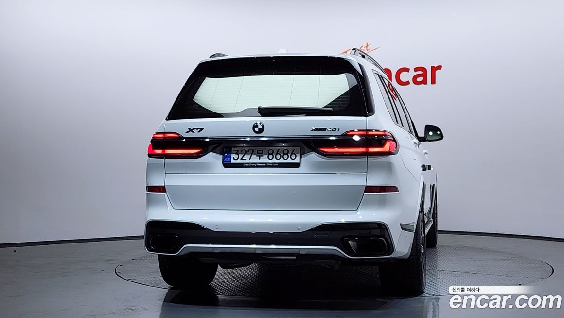 BMW X7 2025
