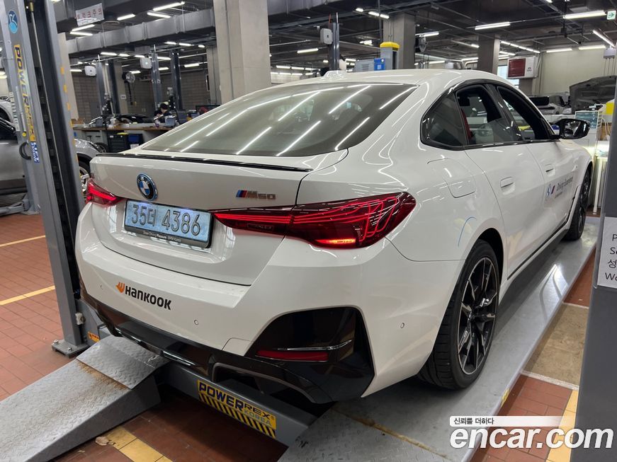 BMW i4 2025