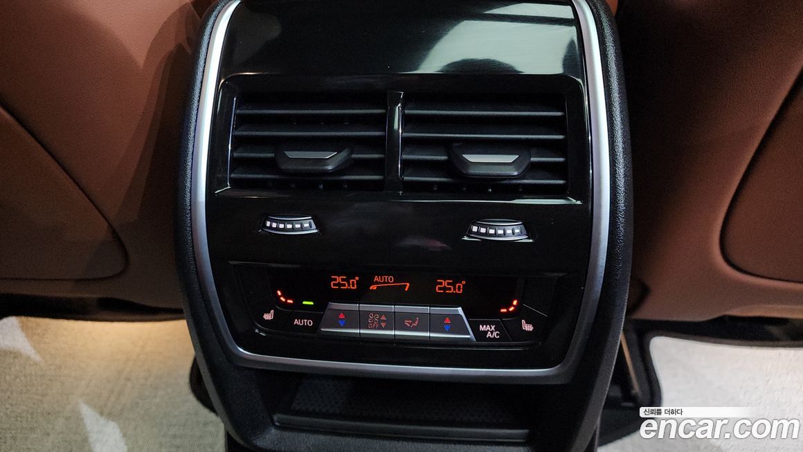 BMW X7 2025