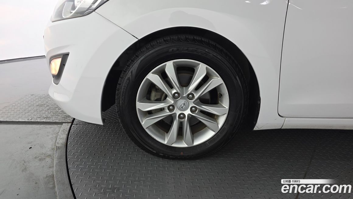 Hyundai i30 2013