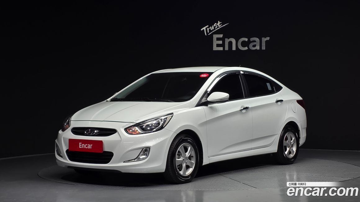 Hyundai Accent 2012