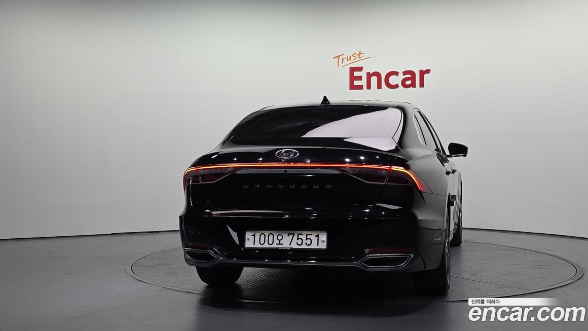 Hyundai Grandeur 2021