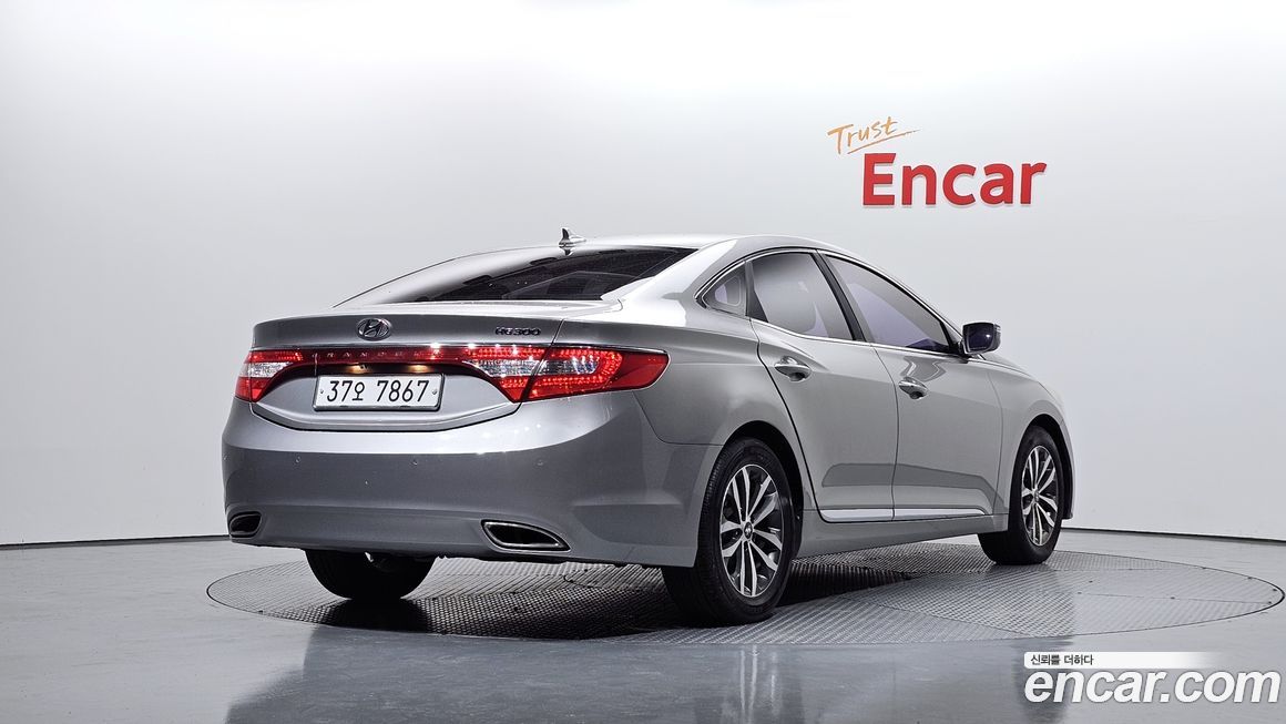 Hyundai Grandeur 2011