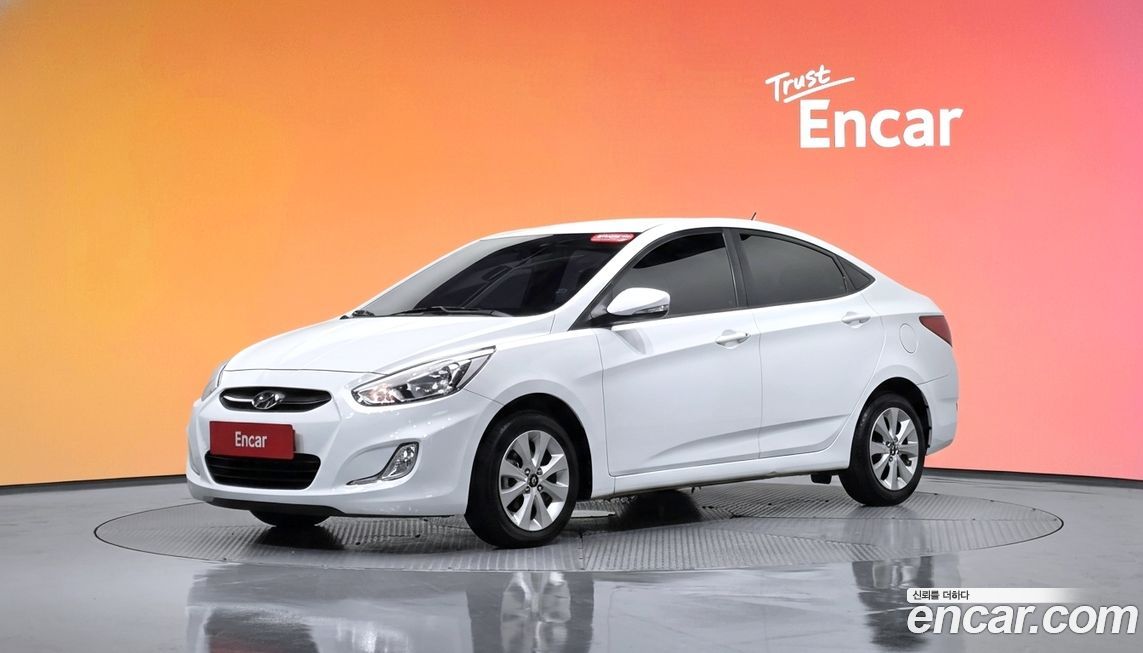 Hyundai Accent 2015