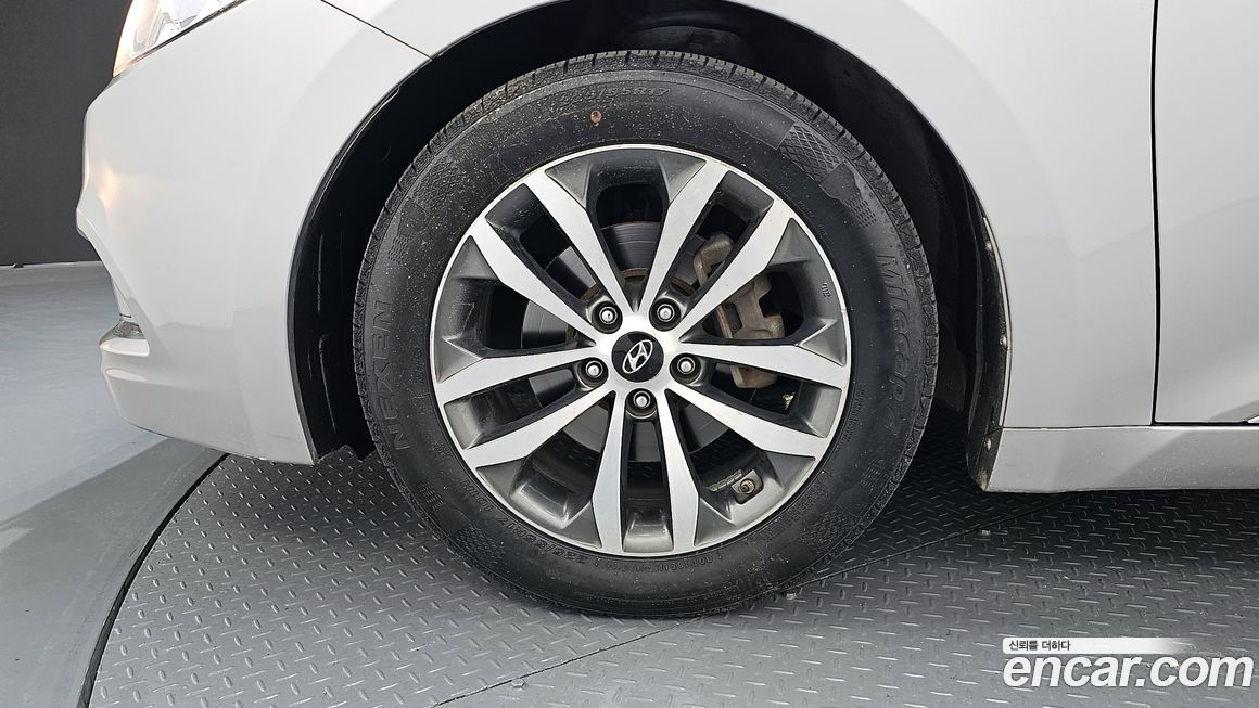 Hyundai Grandeur 2011