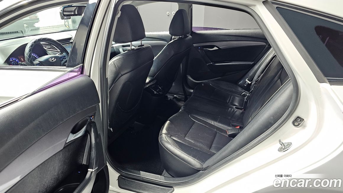 Hyundai i40 2012