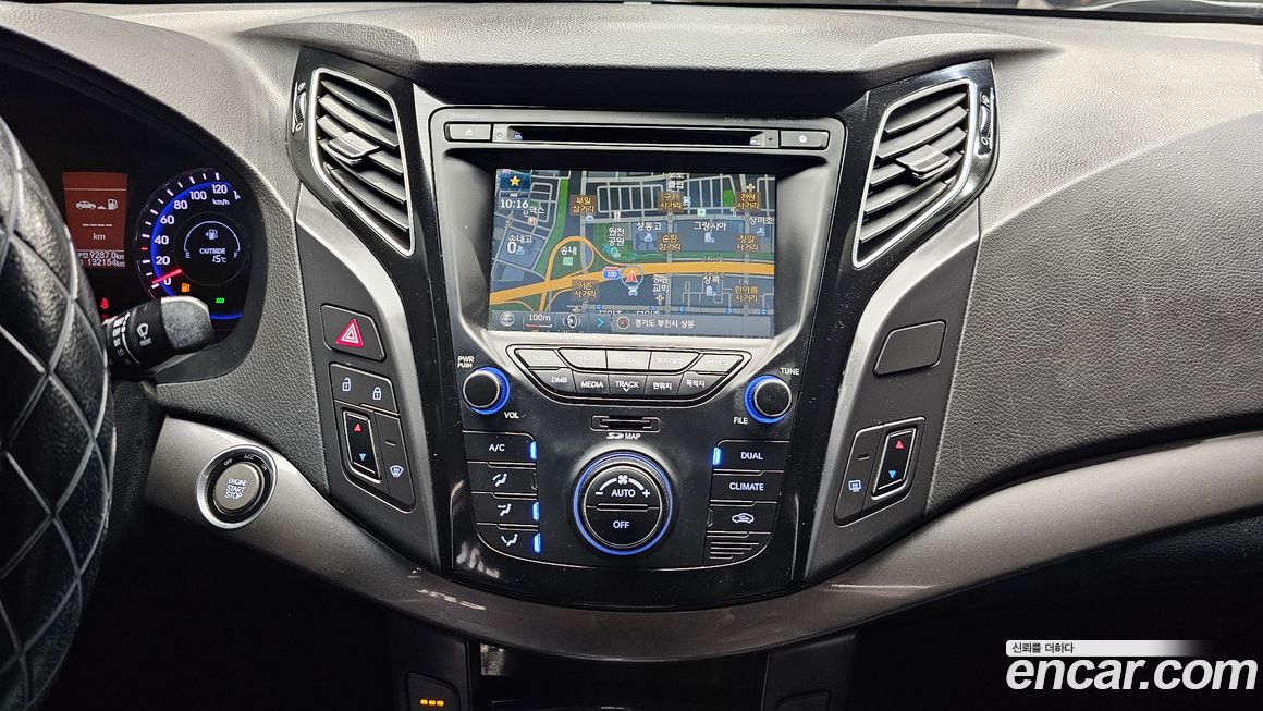 Hyundai i40 2012