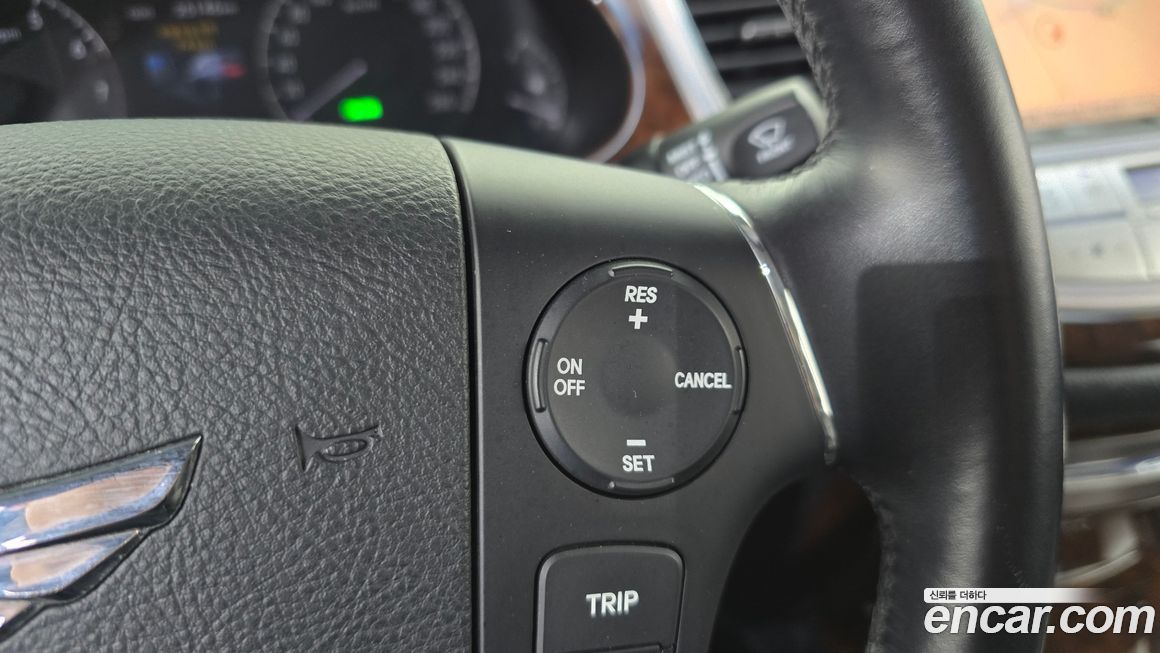 Hyundai Genesis 2010