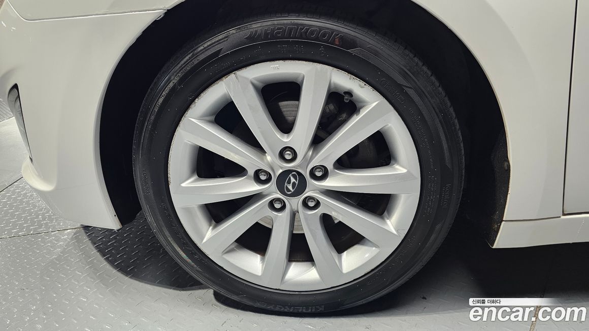 Hyundai i40 2012