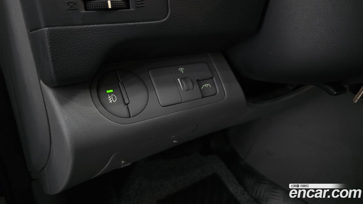 Hyundai Starex 2012