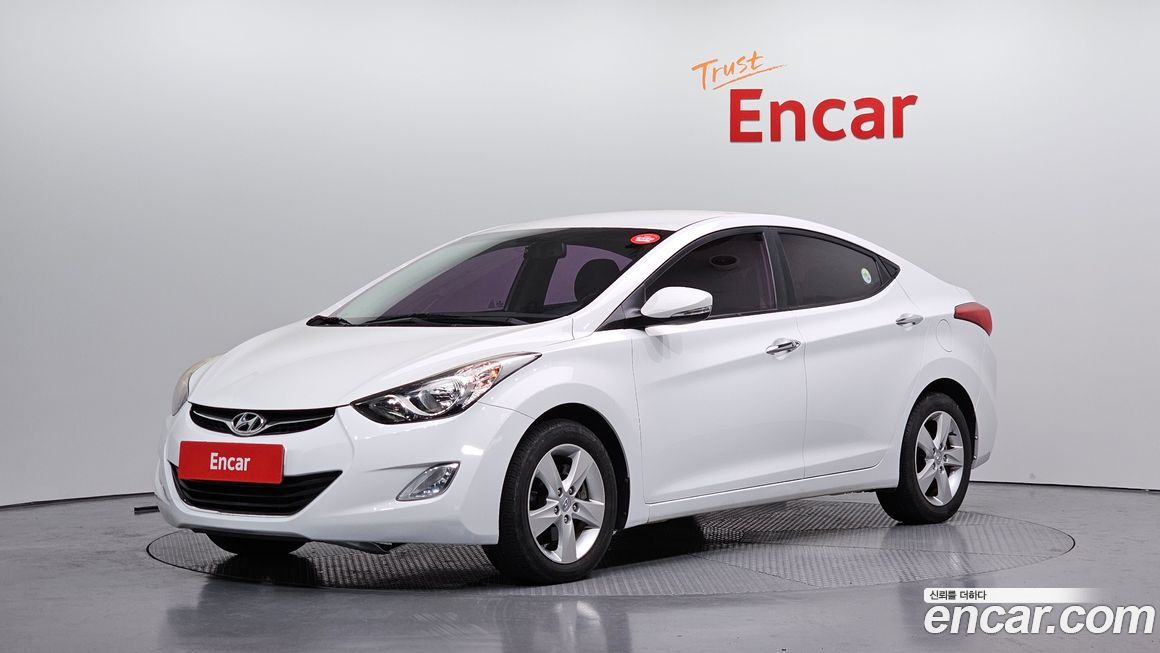 Hyundai AVANTE 2011