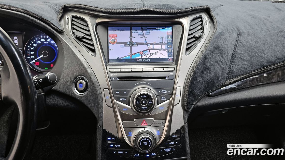 Hyundai Grandeur 2011