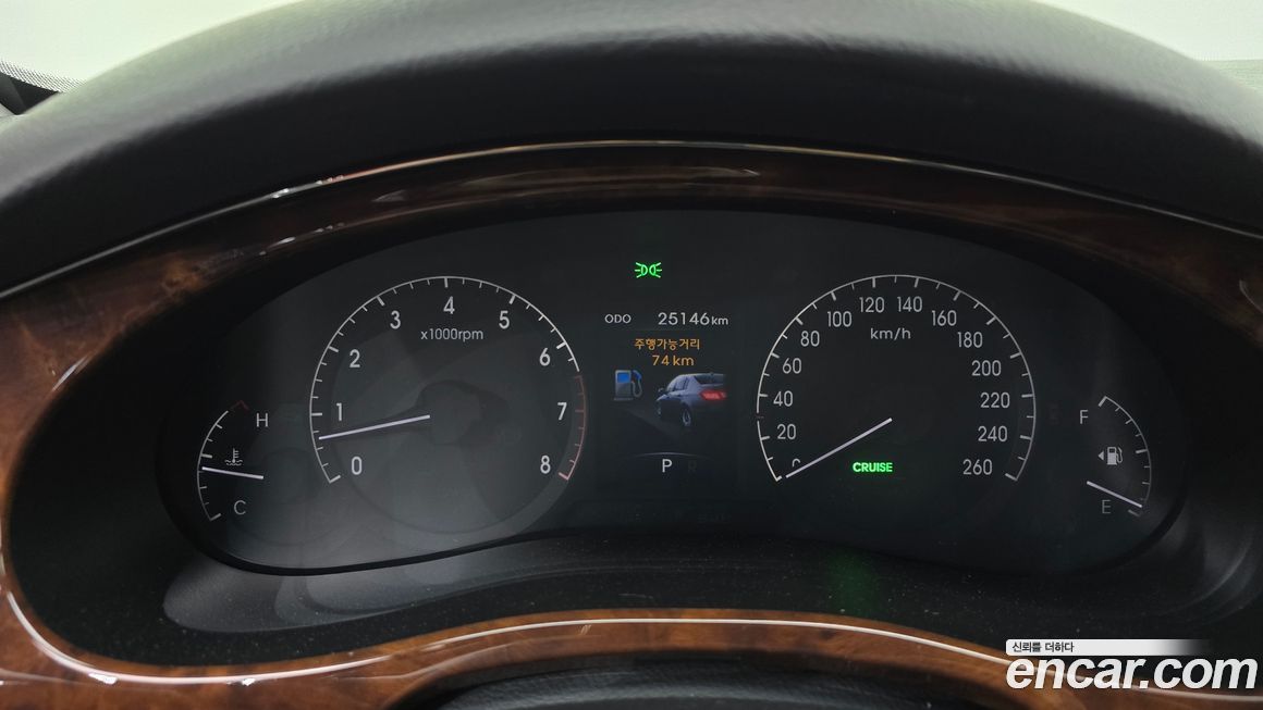 Hyundai Genesis 2010