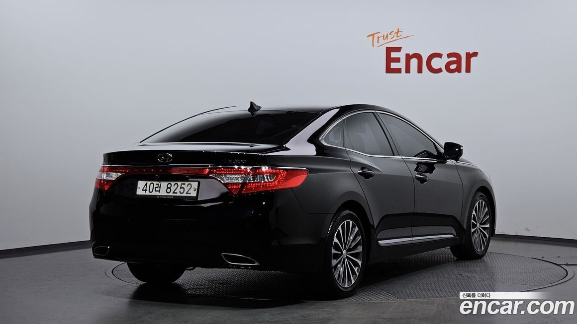 Hyundai Grandeur 2014
