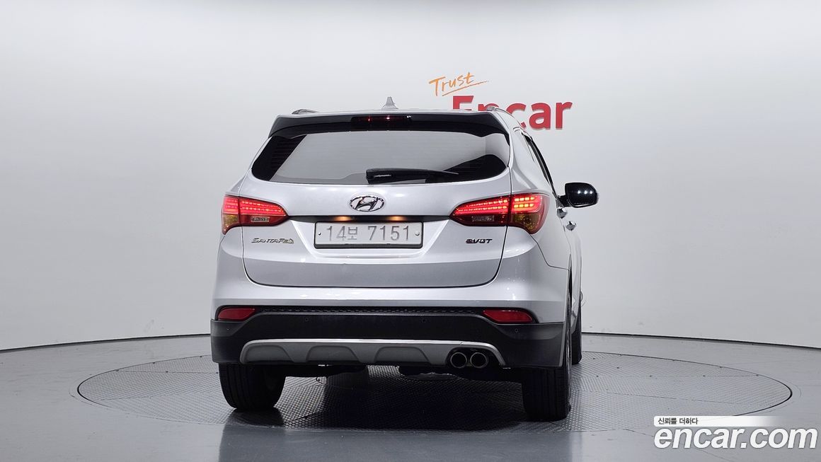 Hyundai Santafe 2015