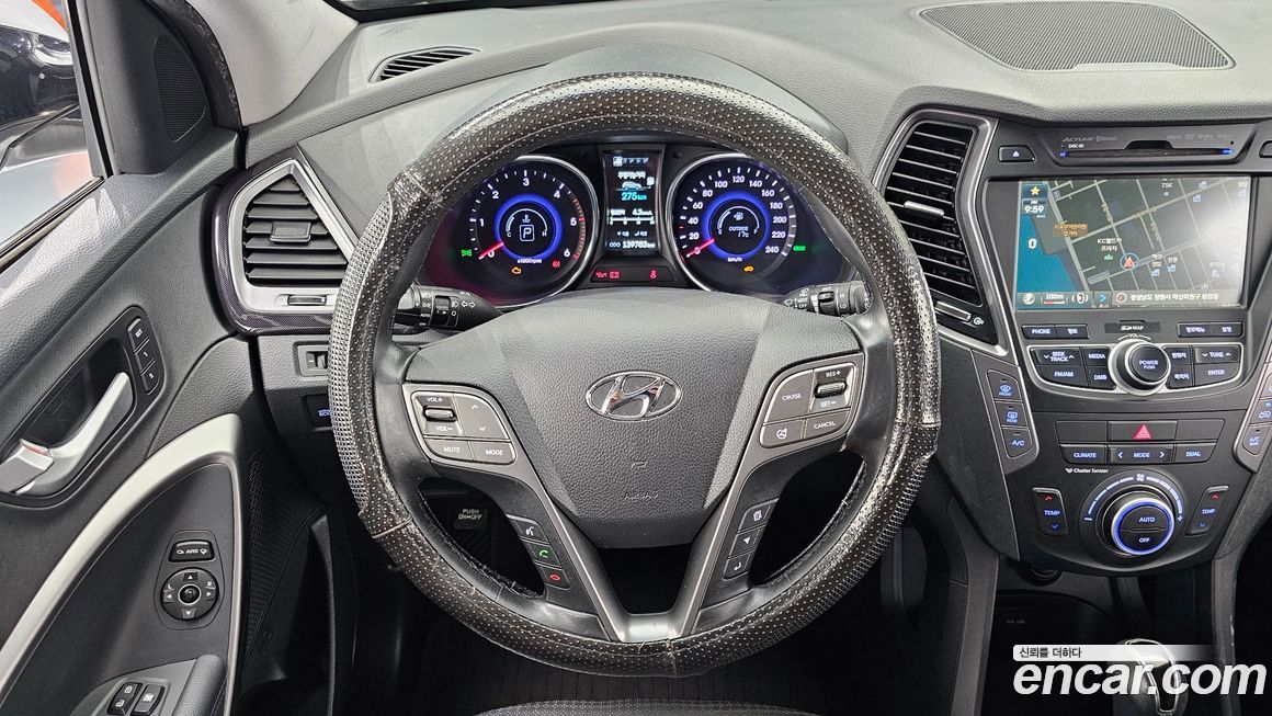 Hyundai Santafe 2015