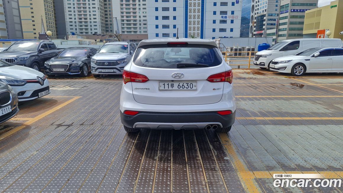 Hyundai Santafe 2015