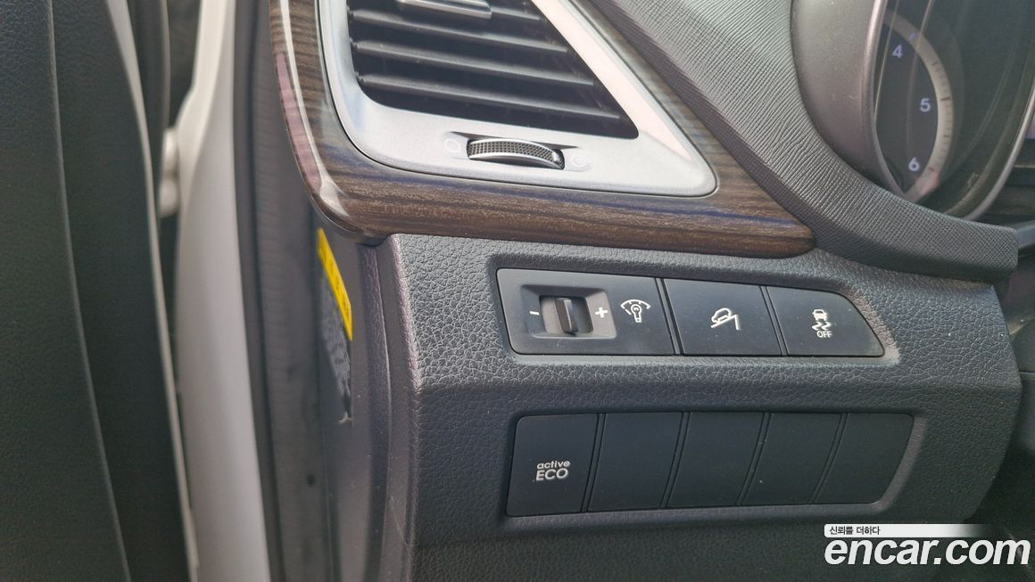 Hyundai Santafe 2015