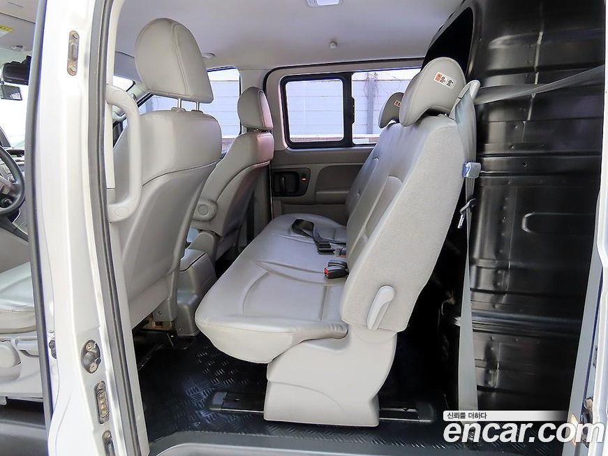 Hyundai Starex 2015