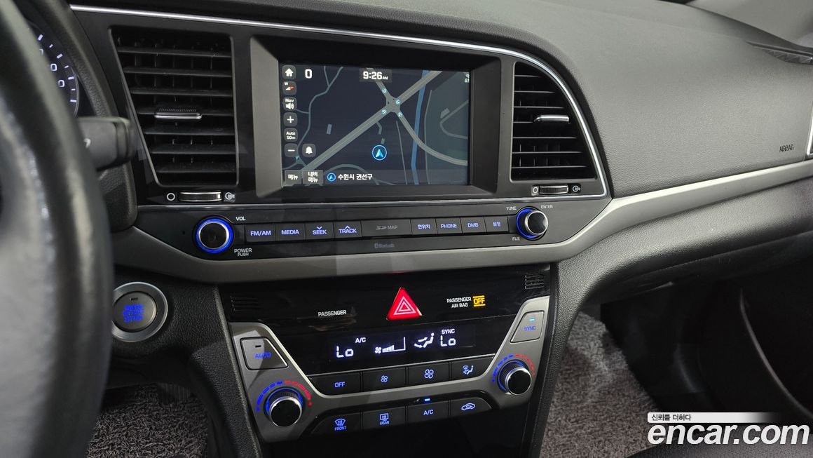 Hyundai AVANTE 2017