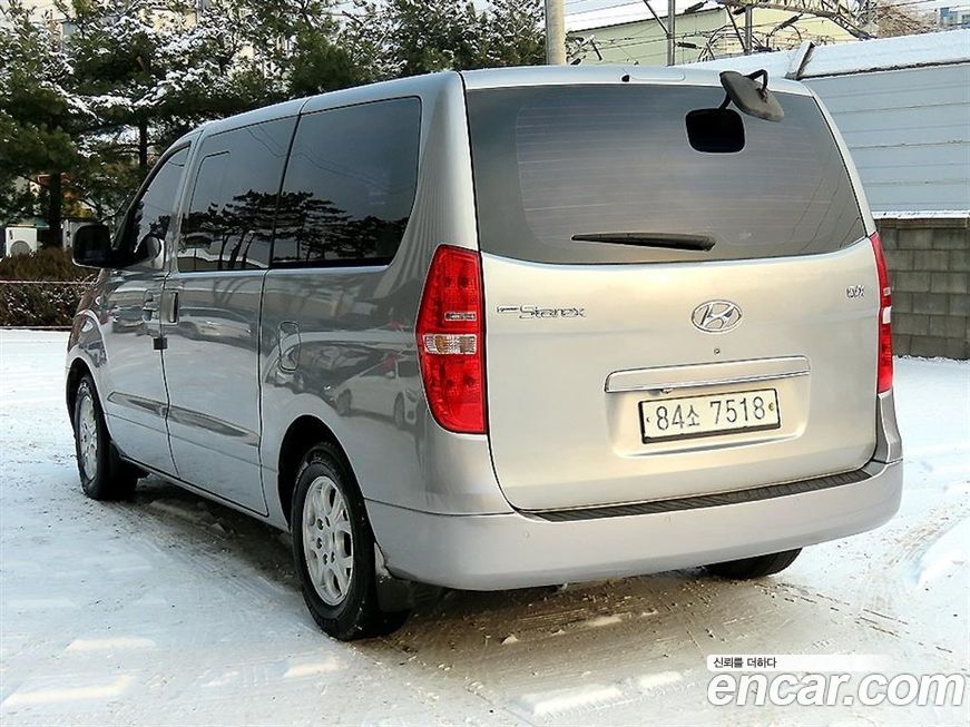 Hyundai Starex 2015