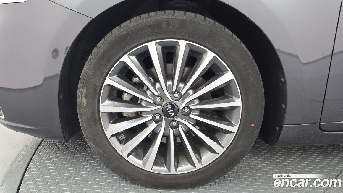 Kia K7 2017