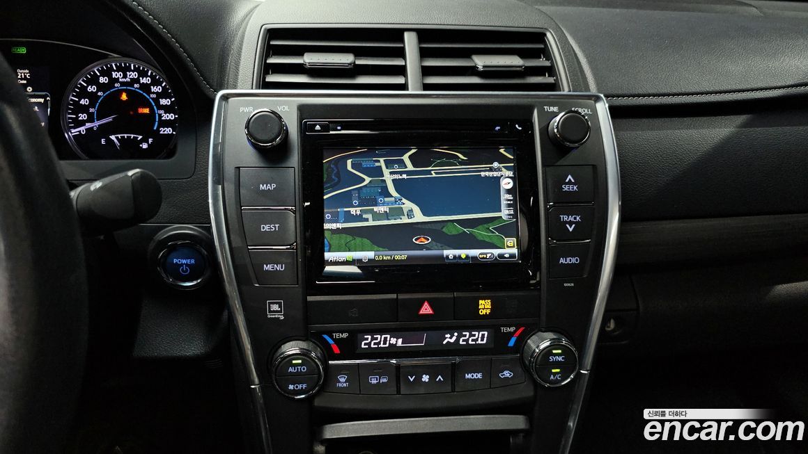 Toyota Camry 2017