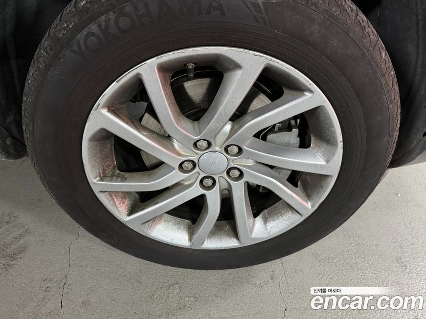 Land Rover Discovery Sport 2017