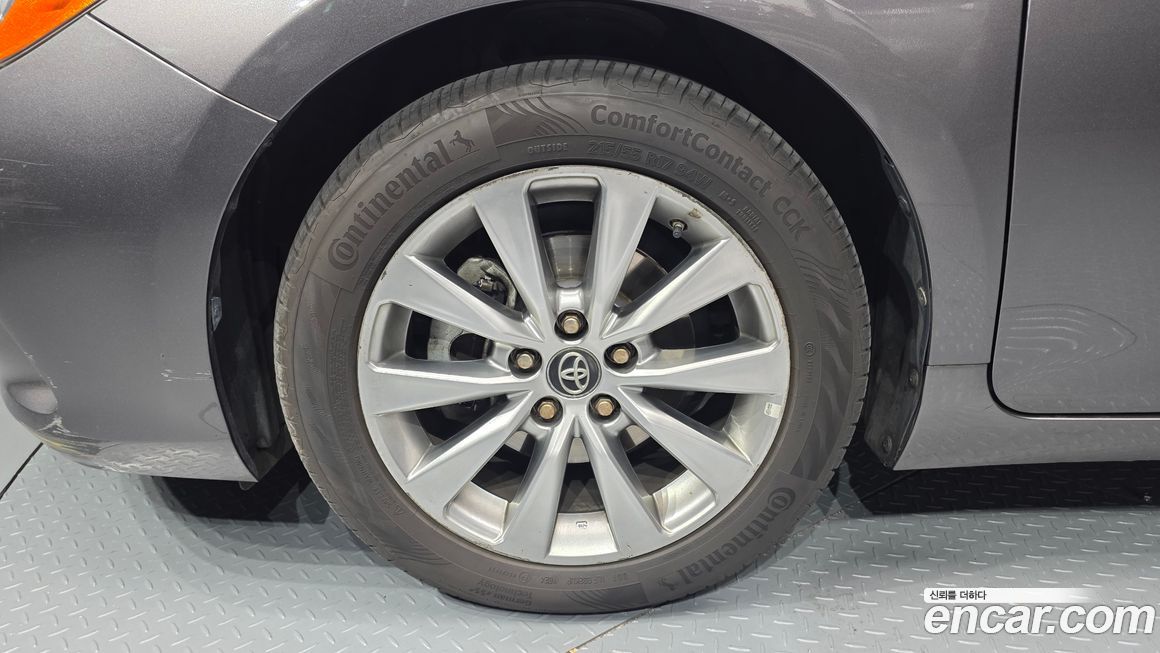Toyota Camry 2017