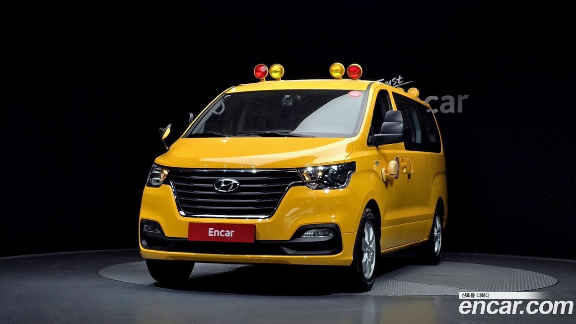 Hyundai Starex 2019