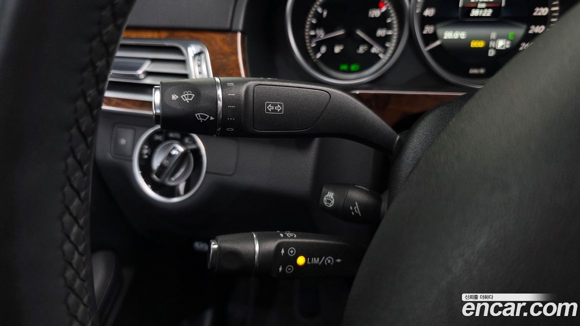 Mercedes-Benz E-Class 2014