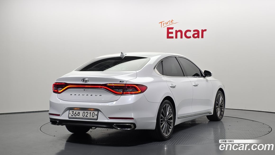 Hyundai Grandeur 2017