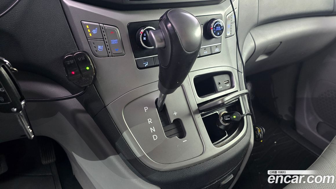 Hyundai Starex 2018