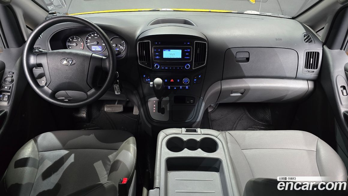 Hyundai Starex 2019