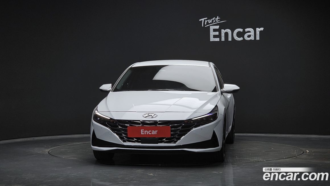 Hyundai AVANTE 2022