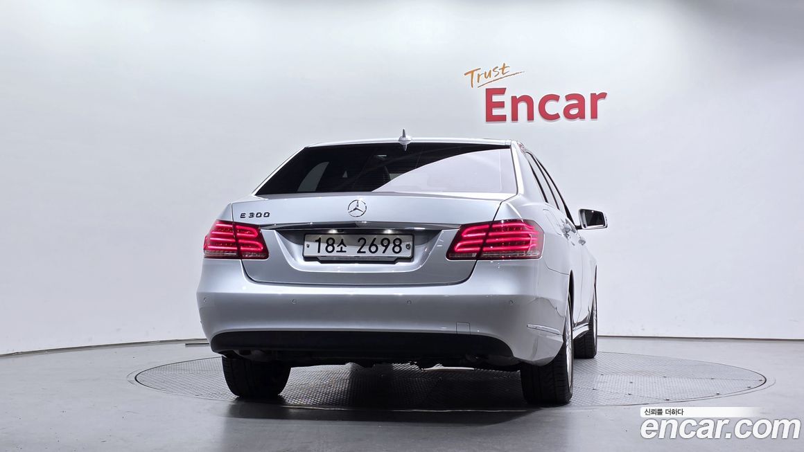 Mercedes-Benz E-Class 2014