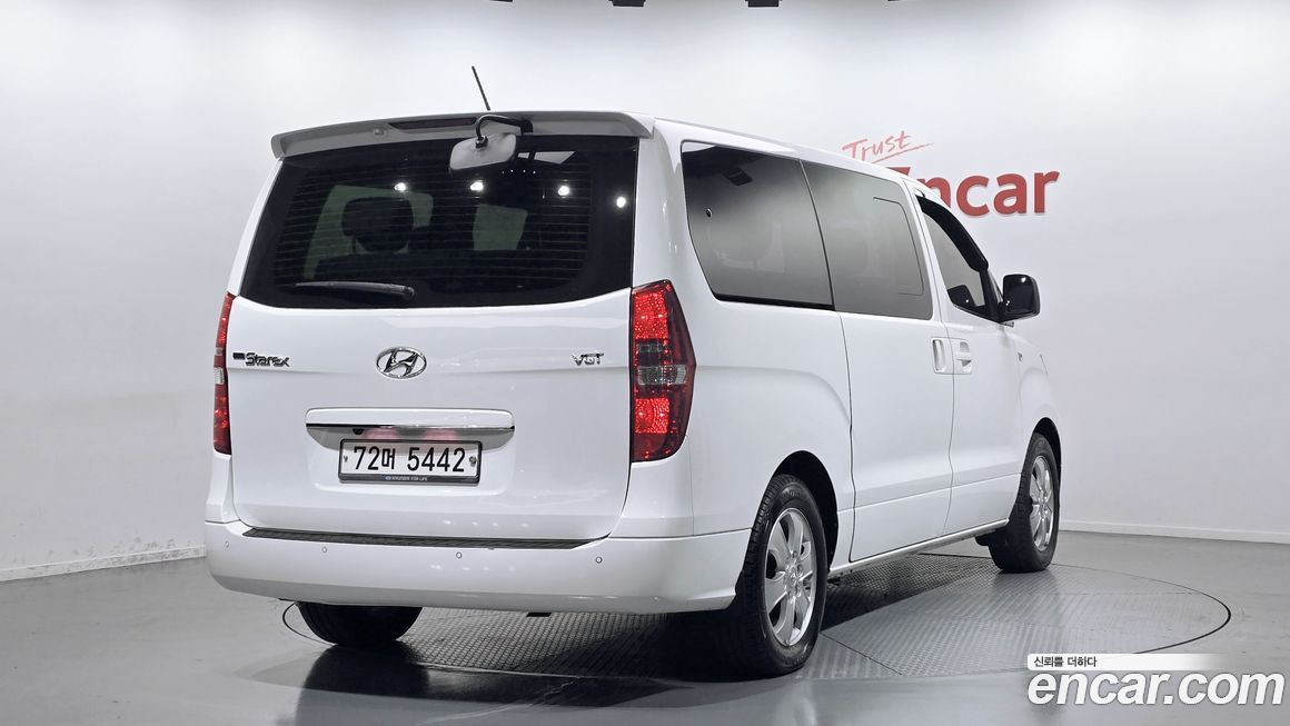 Hyundai Starex 2018