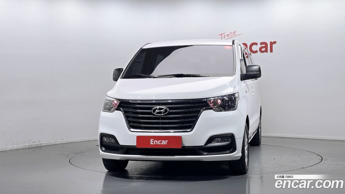 Hyundai Starex 2018