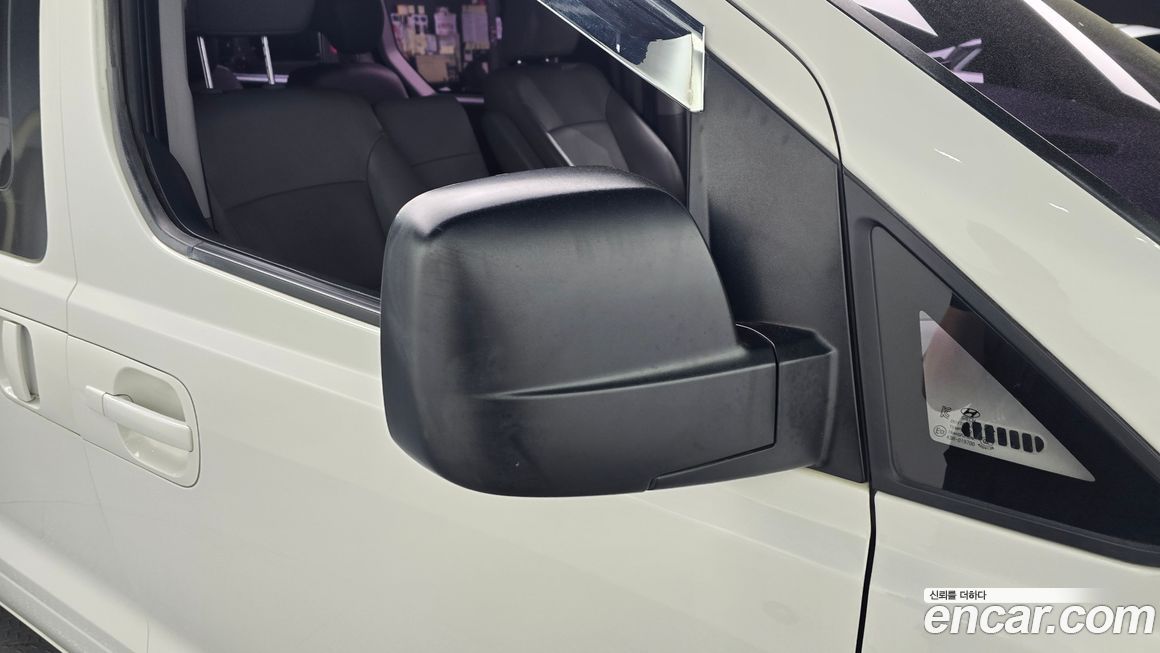 Hyundai Starex 2018