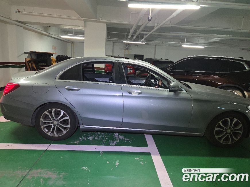 Mercedes-Benz C-Class 2016