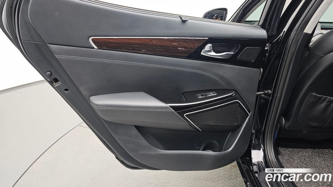 Kia K7 2018