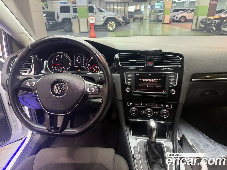 Volkswagen Golf 2016