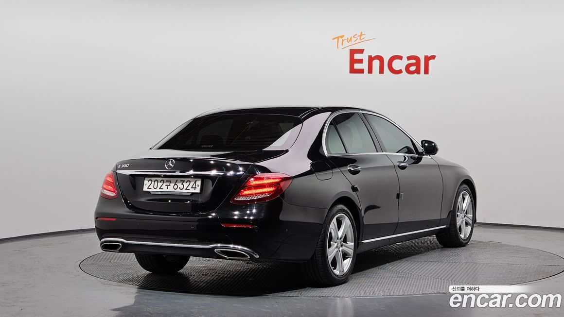 Mercedes-Benz E-Class 2017