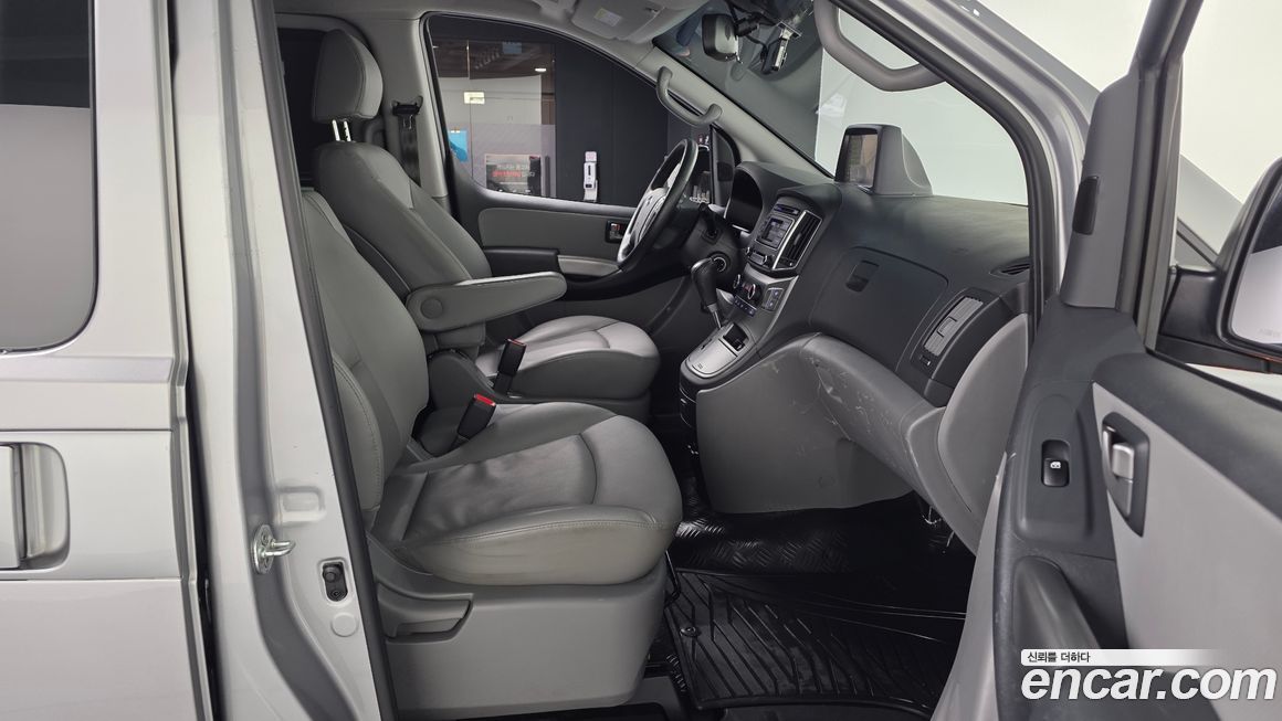 Hyundai Starex 2020