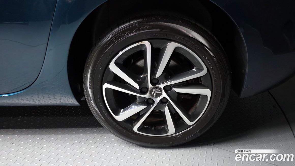 Citroen-DS C4 SpaceTourer 2021