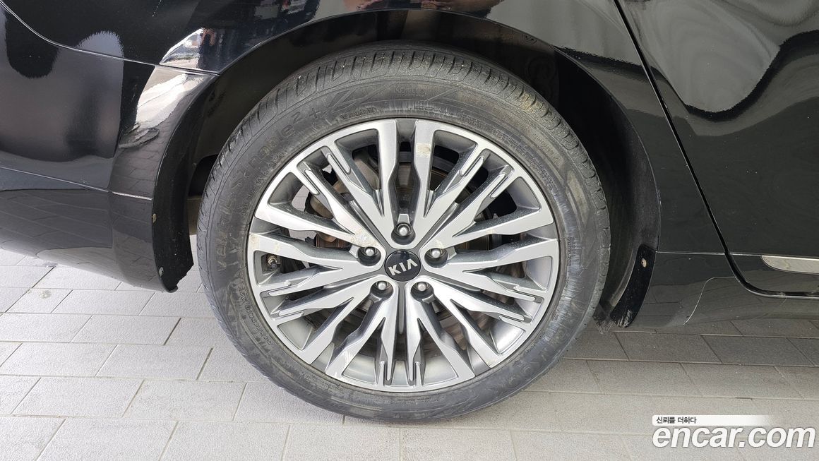Kia K7 2020