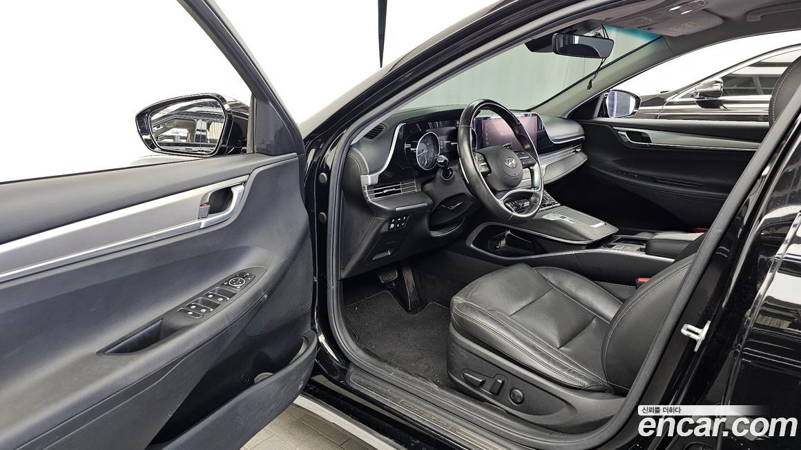 Hyundai Grandeur 2021