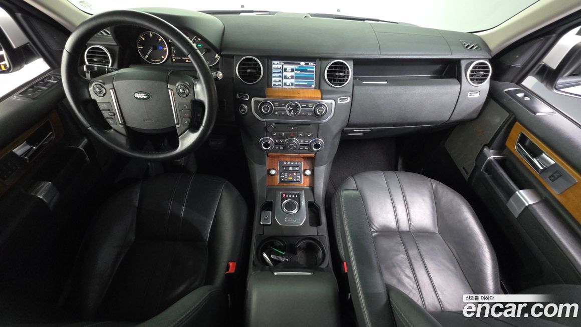 Land Rover Discovery 2013