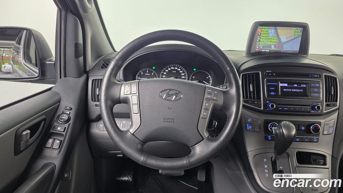 Hyundai Starex 2020